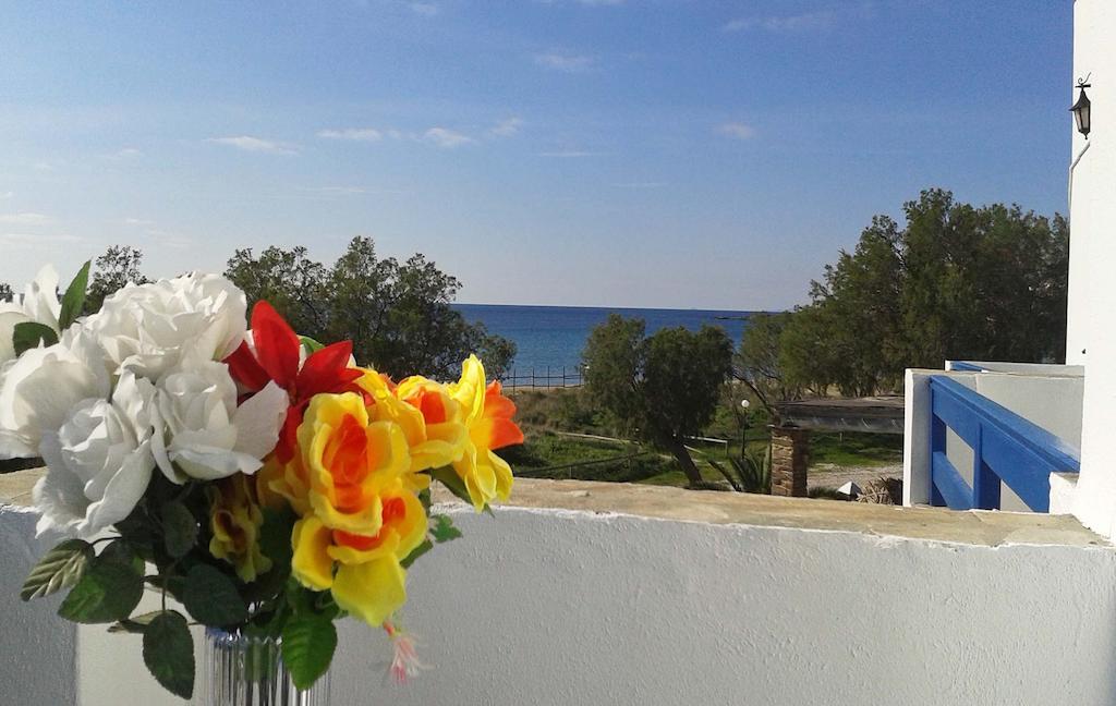 Nostos Beachfront Apartments & Studios Айос Іоанніс Екстер'єр фото