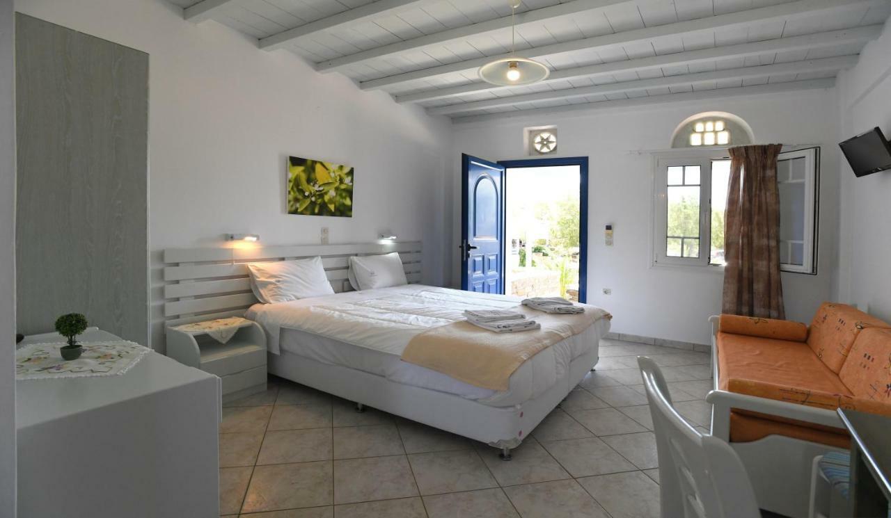 Nostos Beachfront Apartments & Studios Айос Іоанніс Екстер'єр фото
